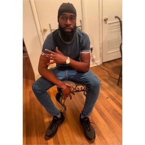 Meet your Posher, Jonathan